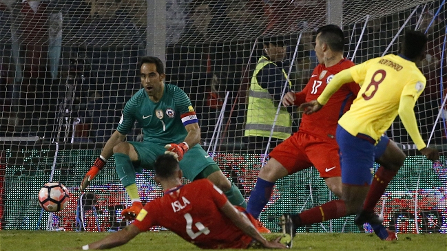 Claudio Bravo: Teníamos que tratar de llegar a la última instancia con vida Claudio Bravo: Teníamos que tratar de llegar a la última instancia con vida