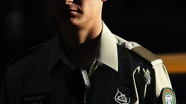 Carabinero fue detenido por violar a su hijastra de 11 años