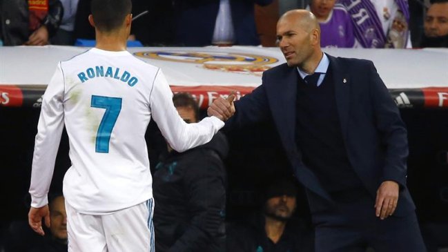Zidane pidió una renovación vitalicia para Cristiano Ronaldo Zidane pidió una renovación vitalicia para Cristiano Ronaldo