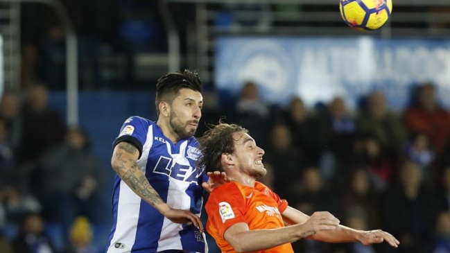 Guillermo Maripán tuvo sólida actuación en valiosa victoria de Deportivo Alavés Guillermo Maripán tuvo sólida actuación en valiosa victoria de Deportivo Alavés