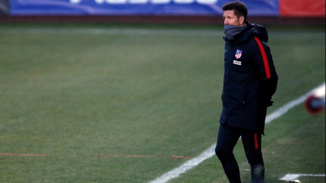 Simeone ensayó en Atlético de Madrid con su dupla de ataque Griezmann-Costa Simeone ensayó en Atlético de Madrid con su dupla de ataque Griezmann-Costa
