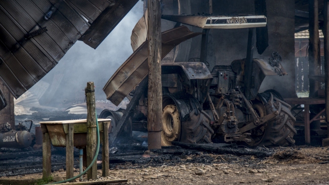Segundo ataque incendiario en un día a forestales de Osorno