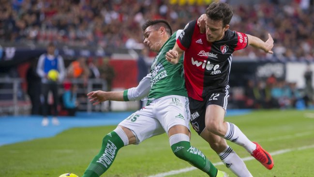 Angelo Henríquez debutó en Atlas con una derrota ante León por el Torneo de Clausura mexicano