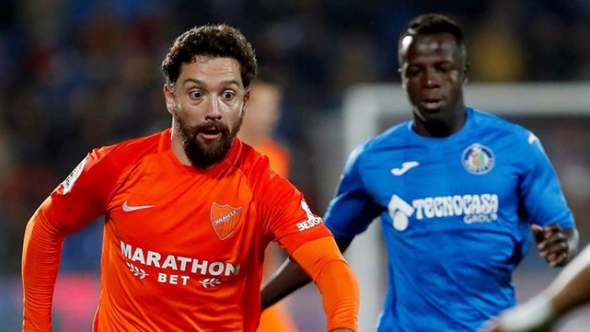 Manuel Iturra sufrió en cancha nueva derrota de Málaga en la liga española Manuel Iturra sufrió en cancha nueva derrota de Málaga en la liga española