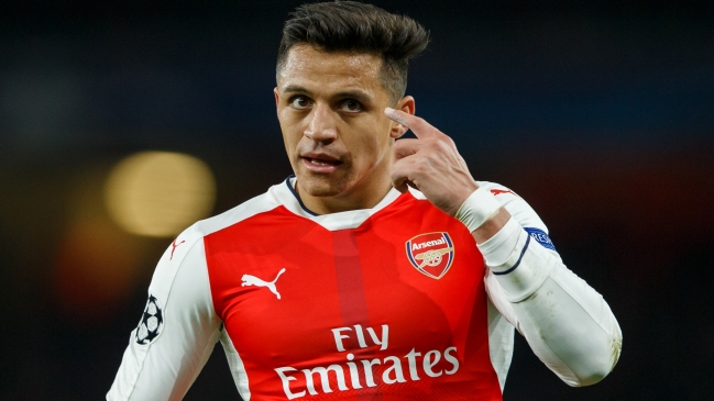 Alexis Sánchez no jugará ante Bournemouth y en Inglaterra lo ven más cerca de Manchester United