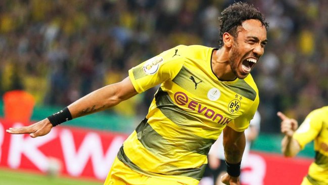 Pierre-Emerick Aubameyang arregló un contrato con Arsenal, según medio inglés Pierre-Emerick Aubameyang arregló un contrato con Arsenal, según medio inglés