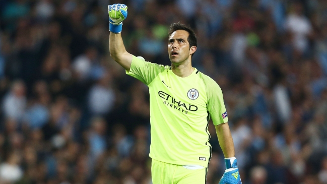Claudio Bravo y Manchester City clasificaron a la final de la Copa de la Liga Inglesa Claudio Bravo y Manchester City clasificaron a la final de la Copa de la Liga Inglesa