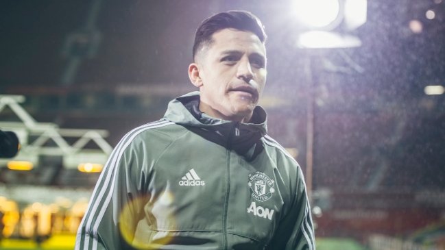 Jose Mourinho habla en Manchester United tras el fichaje de Alexis Sánchez Jose Mourinho habla en Manchester United tras el fichaje de Alexis Sánchez