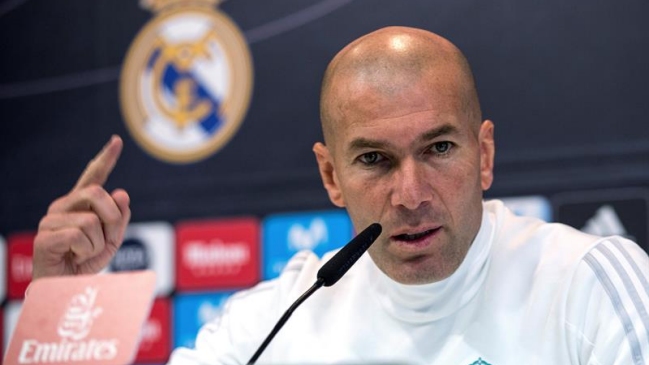 Zidane volvió a defender a Benzema y negó problema con Bale Zidane volvió a defender a Benzema y negó problema con Bale