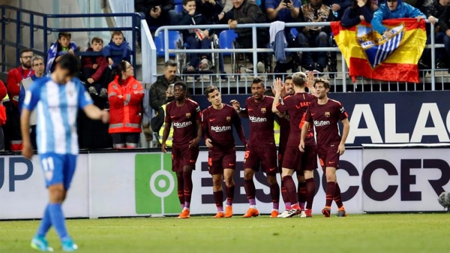 Málaga de Manuel Iturra sufrió ante Barcelona su séptima derrota consecutiva en la liga española Málaga de Manuel Iturra sufrió ante Barcelona su séptima derrota consecutiva en la liga española