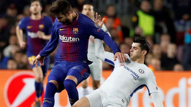 El obsceno gesto de Alvaro Morata a los hinchas de FC Barcelona El obsceno gesto de Alvaro Morata a los hinchas de FC Barcelona