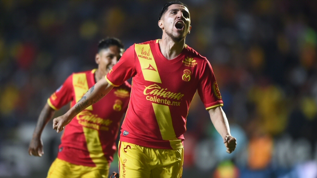 Diego Valdés anotó un golazo en empate de Morelia ante Tijuana