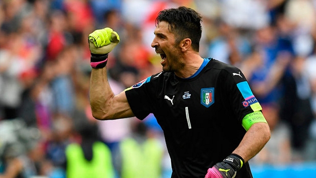 Gianluigi Buffon fue nominado en Italia para amistosos con Argentina e Inglaterra