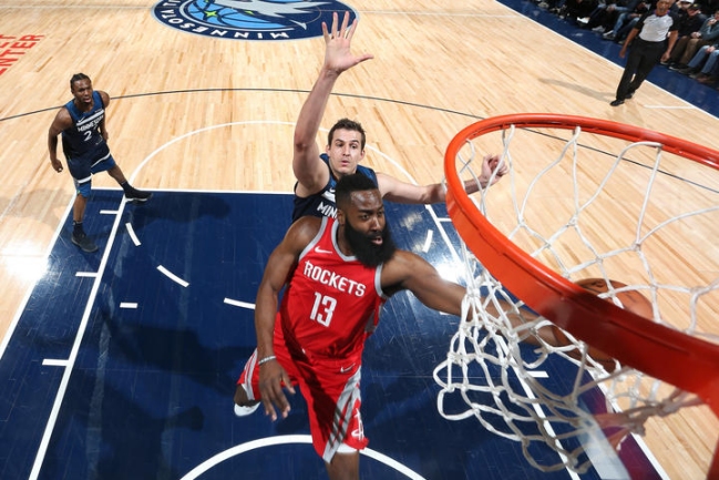 Harden lideró un nuevo triunfo de los Rockets en la NBA