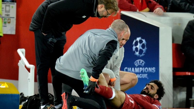 Mohamed Salah se lesionó en el partido entre Liverpool y Manchester City Mohamed Salah se lesionó en el partido entre Liverpool y Manchester City