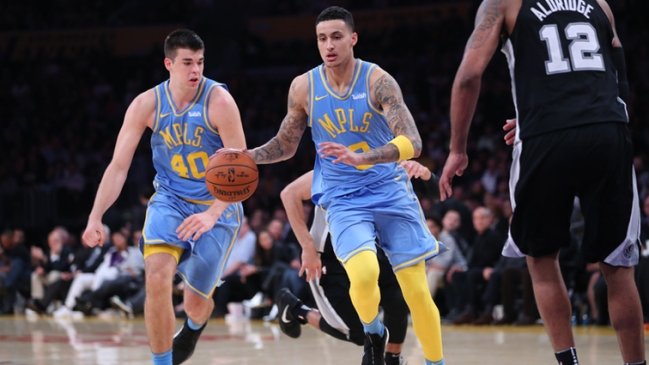 Los Lakers dejaron a San Antonio al borde de la cornisa en la NBA