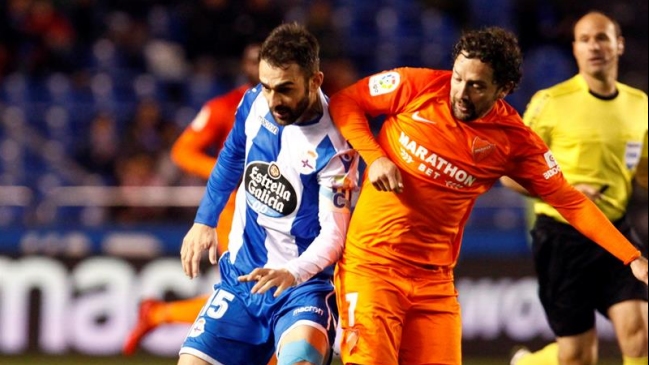 Málaga de Manuel Iturra sufrió nueva derrota y sigue en el fondo en España Málaga de Manuel Iturra sufrió nueva derrota y sigue en el fondo en España