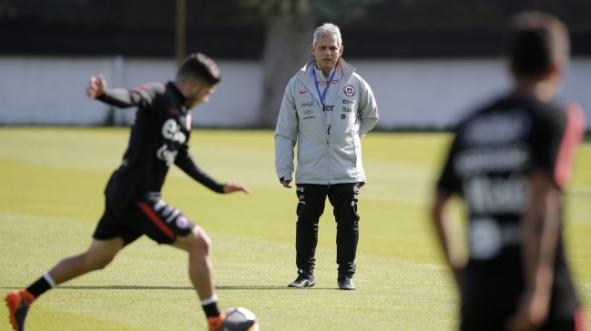 Reinaldo Rueda descartó a Julio Rodríguez como preparador de arqueros de la Roja Reinaldo Rueda descartó a Julio Rodríguez como preparador de arqueros de la Roja