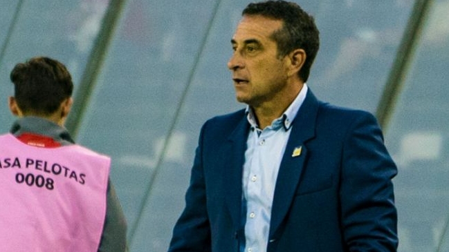 Delfín SC anunció la salida de su entrenador Guillermo Sanguinetti Delfín SC anunció la salida de su entrenador Guillermo Sanguinetti
