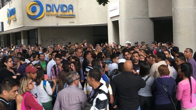Más de 1.500 venezolanos postularon a Visa de Responsabilidad Democrática el primer día