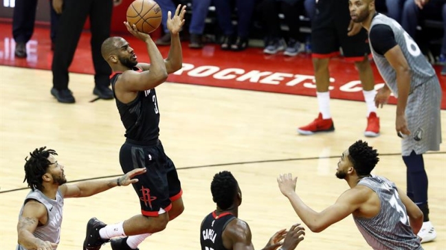 Houston amplió su ventaja ante unos irreconocibles Timberwolves
