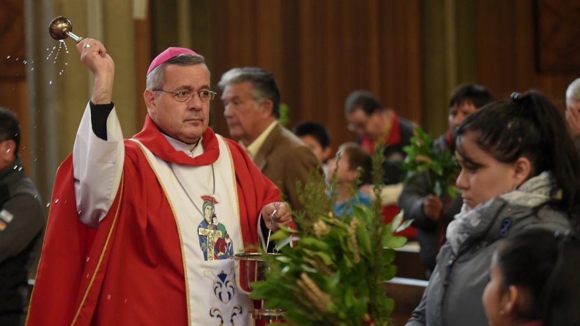 Obispado de Osorno pidió orar por la salud de Juan Barros Obispado de Osorno pidió orar por la salud de Juan Barros