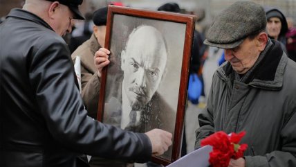   La plaza de Moscú más roja: Los homenajes por el cumpleaños de Lenin 