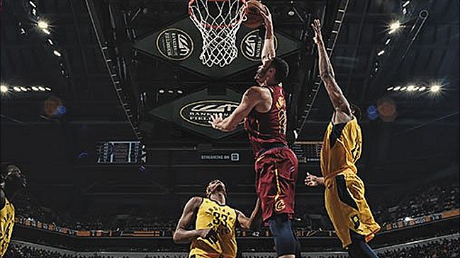 James y Korver recuperaron la ventaja de campo para los Cavaliers ante Indiana