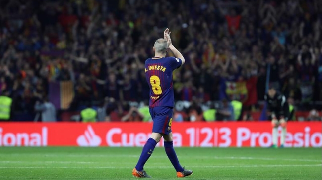 France Football se disculpó con Iniesta por no darle un Balón de Oro France Football se disculpó con Iniesta por no darle un Balón de Oro