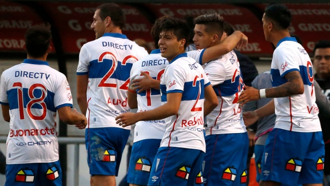 Universidad Católica visita a San Luis buscando alejarse de sus escoltas en el torneo Universidad Católica visita a San Luis buscando alejarse de sus escoltas en el torneo