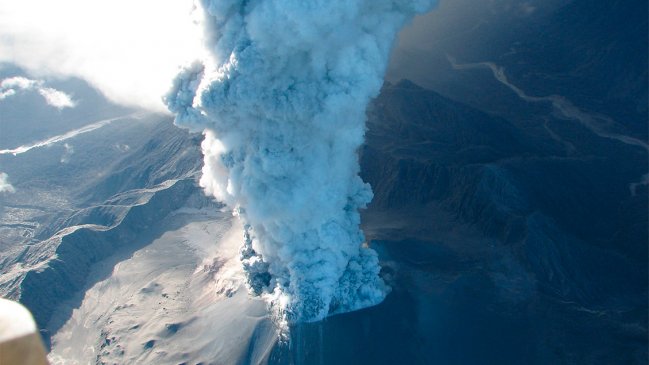 Vecinos y autoridades conmemoraron los 10 años de la erupción del volcán Chaitén
