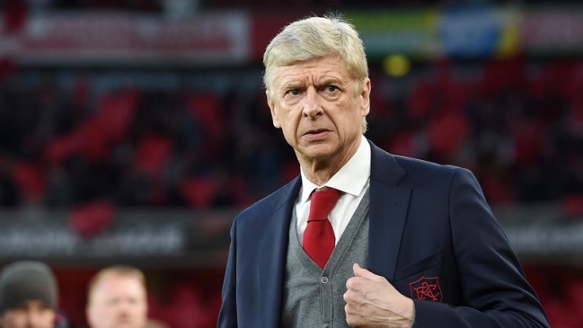 Arsene Wenger: Espero dejar al equipo en la Champions League Arsene Wenger: Espero dejar al equipo en la Champions League