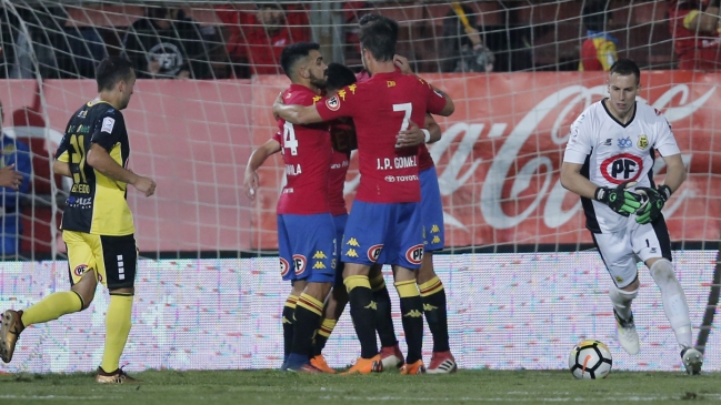Unión Española aplastó a San Luis en el comienzo de la duodécima fecha Unión Española aplastó a San Luis en el comienzo de la duodécima fecha