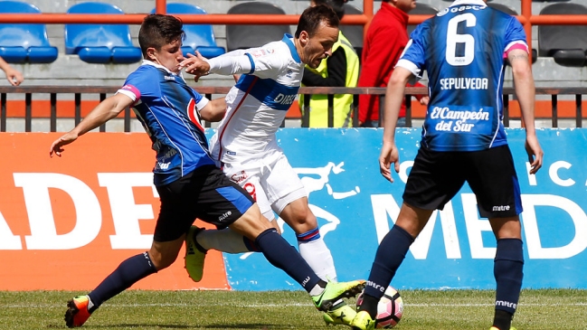 Universidad Católica se mide con Huachipato buscando volver a los triunfos Universidad Católica se mide con Huachipato buscando volver a los triunfos