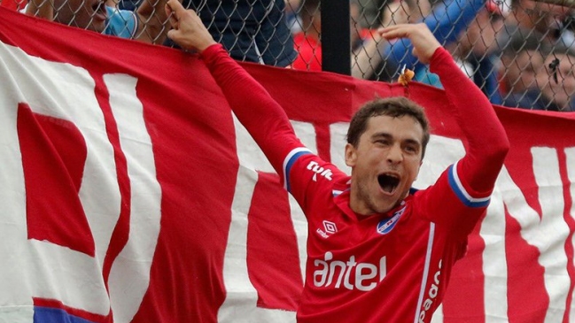 Nacional se adjudicó el título del Torneo Apertura uruguayo Nacional se adjudicó el título del Torneo Apertura uruguayo