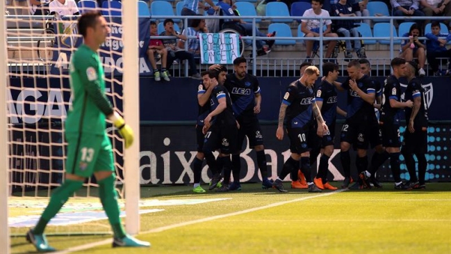 Alavés de Guillermo Maripán superó a domicilio al descendido Málaga de Manuel Iturra Alavés de Guillermo Maripán superó a domicilio al descendido Málaga de Manuel Iturra