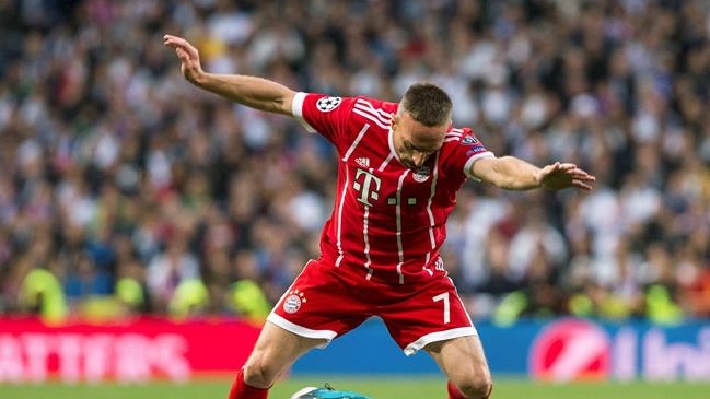 Franck Ribéry renovó por un año más con Bayern Munich Franck Ribéry renovó por un año más con Bayern Munich