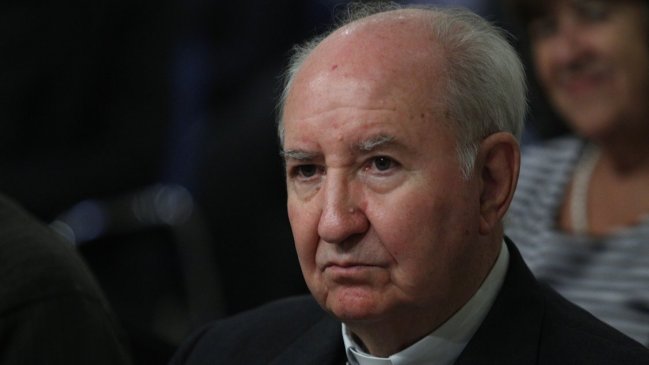 Cardenal Errázuriz se defendió de acusaciones y negó encubrimiento en caso Karadima