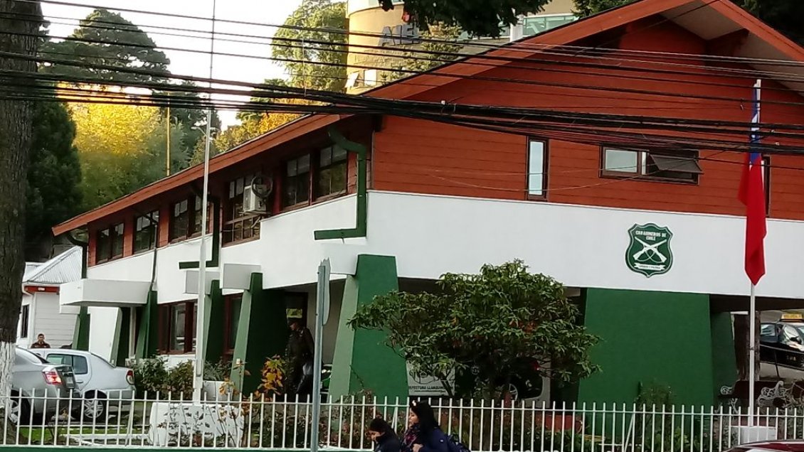 Puerto Montt: Tres carabineros están detenidos por el delito de Puerto Montt: Tres carabineros están detenidos por el delito de