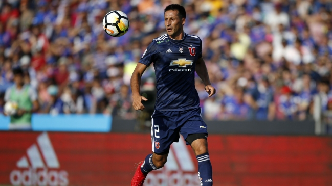 Christian Vilches quedó nuevamente fuera de la convocatoria de la U Christian Vilches quedó nuevamente fuera de la convocatoria de la U