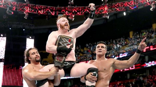 Estrella de la WWE quiere golpear a jugador de Juventus por decir que se parece a Ed Sheeran Estrella de la WWE quiere golpear a jugador de Juventus por decir que se parece a Ed Sheeran