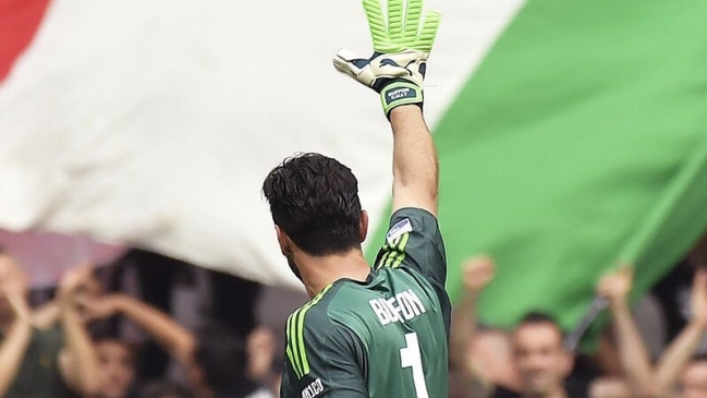Buffon levantó la copa y se despidió de Juventus con triunfo sobre Hellas Verona