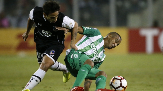Colo Colo partió rumbo a Medellín para enfrentar a Atlético Nacional por Copa Libertadores Colo Colo partió rumbo a Medellín para enfrentar a Atlético Nacional por Copa Libertadores