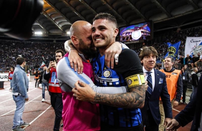 Esposa de Icardi reveló que habló con Sampaoli tras marginación del delantero Esposa de Icardi reveló que habló con Sampaoli tras marginación del delantero