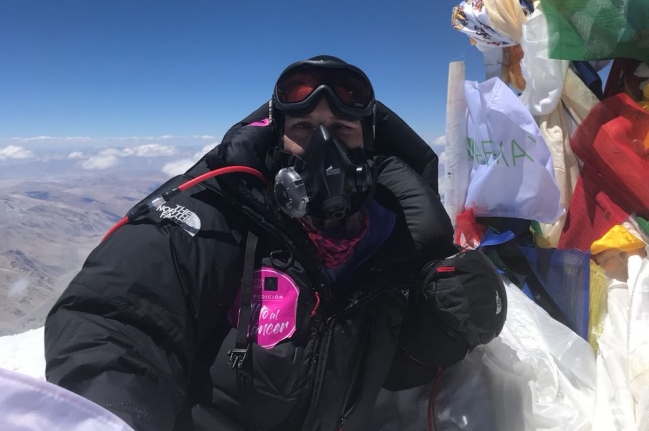 Montañista chilena que escaló el Everest: Las mujeres somos fuertes y poderosas Montañista chilena que escaló el Everest: Las mujeres somos fuertes y poderosas