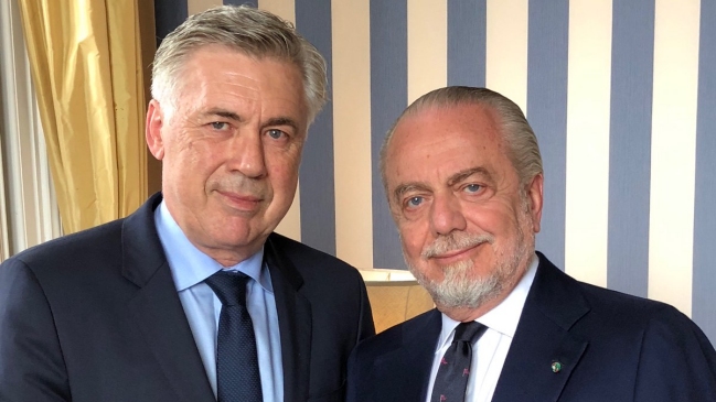 Carlo Ancelotti fue anunciado como entrenador de Napoli Carlo Ancelotti fue anunciado como entrenador de Napoli