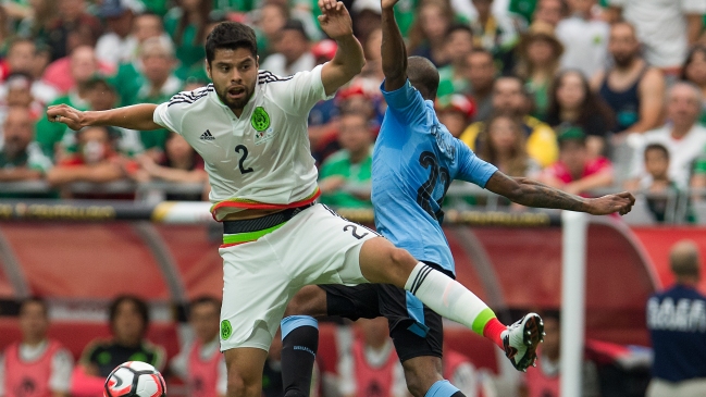 Zaguero mexicano Néstor Araujo se perderá el Mundial Zaguero mexicano Néstor Araujo se perderá el Mundial