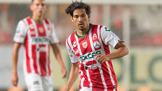 Quedó descartado el retorno de Matías Fernández a Colo Colo tras renovar en Necaxa Quedó descartado el retorno de Matías Fernández a Colo Colo tras renovar en Necaxa