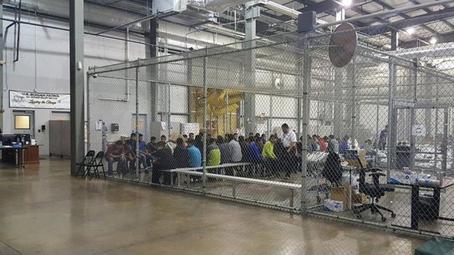 Gobierno de EEUU pidió a la Justicia poder detener a niños inmigrantes por más de 20 días