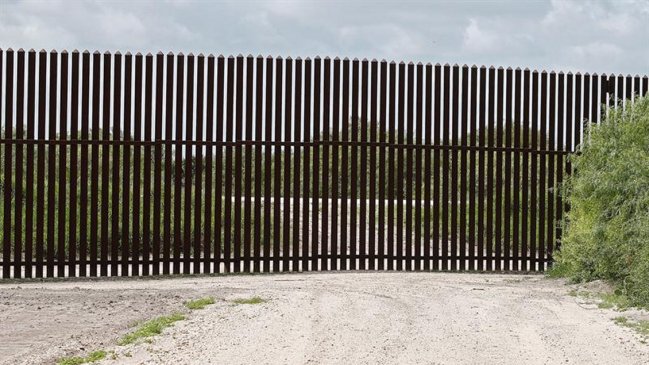 Donald Trump pedirá al Congreso más fondos para el muro con México